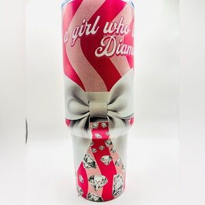Just a girl who loves diamonds 40 ounce Tumbler